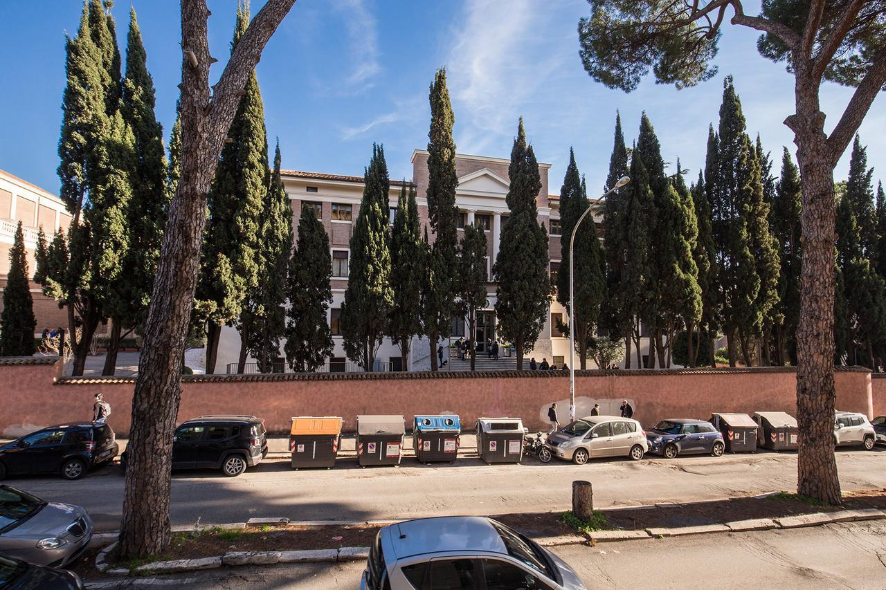 Апартаменти La Casa Di Nonna Pina Рим Екстер'єр фото